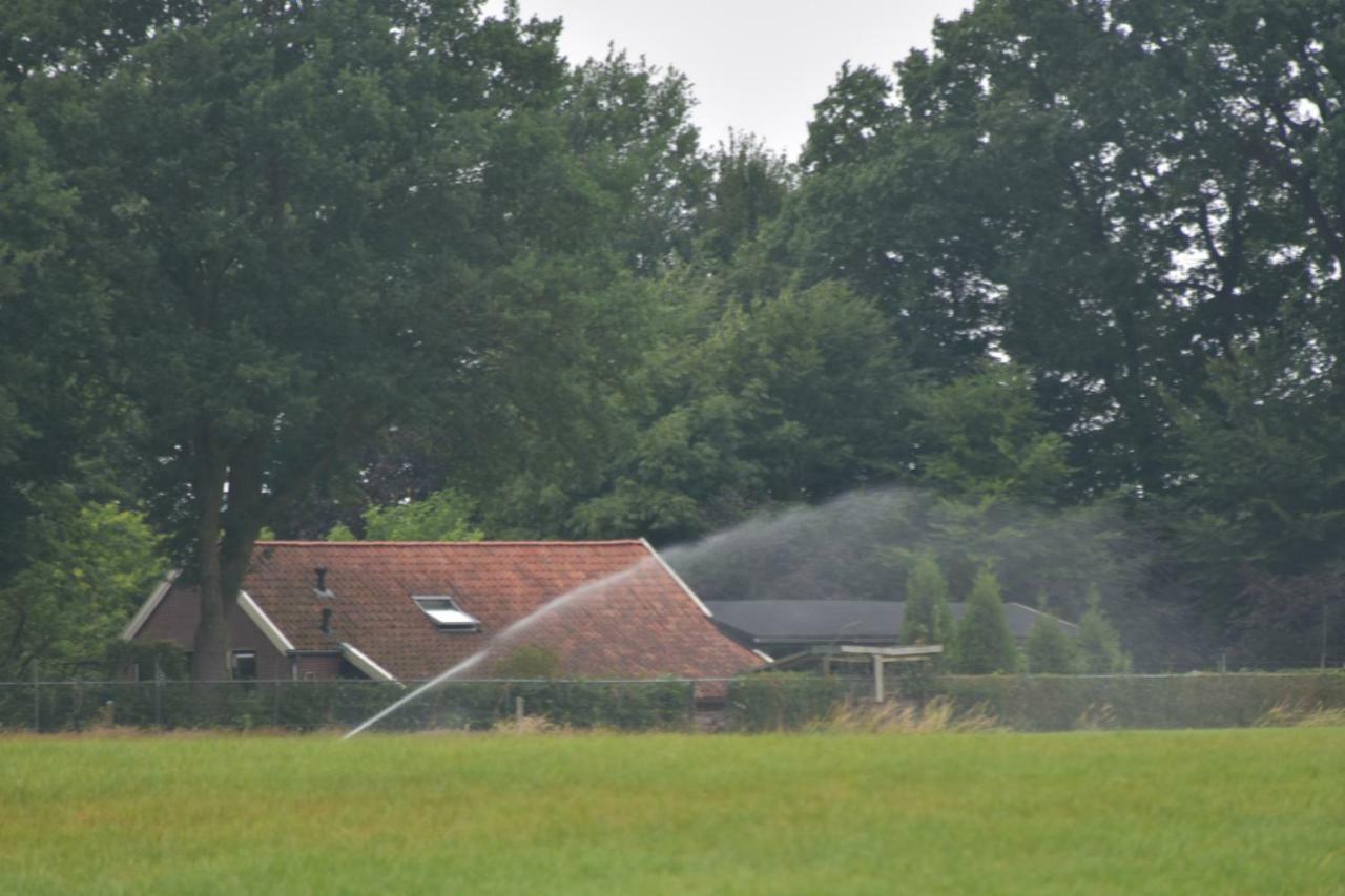 Beeldend Buiten Appartement Wichmond Buitenkant foto